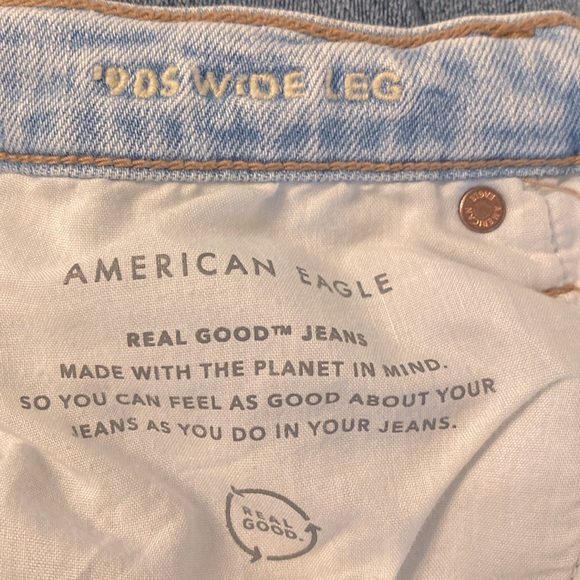 American Eagle 90โs Wide Leg Jeans Size 10 Reg. Excellent Condition. ๐ - Picture 10 of 10